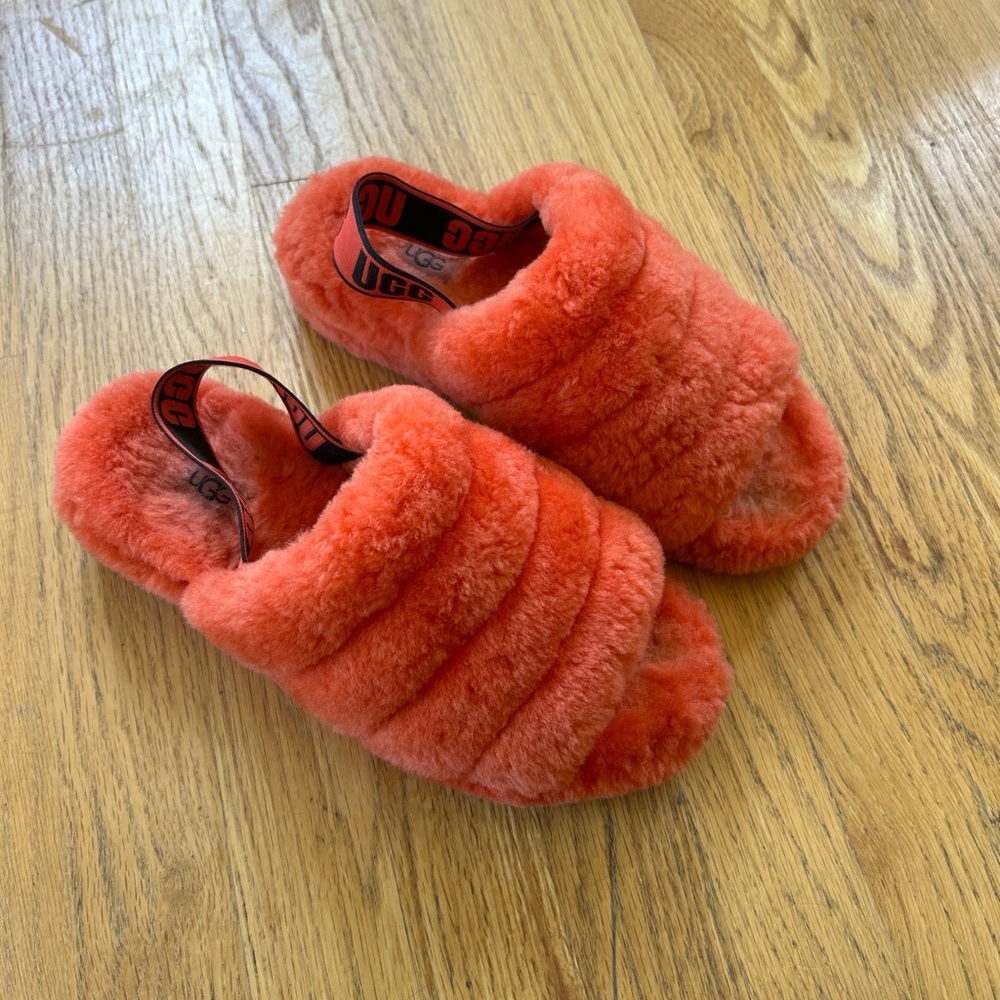 UGG Fluffy Coral Slippers